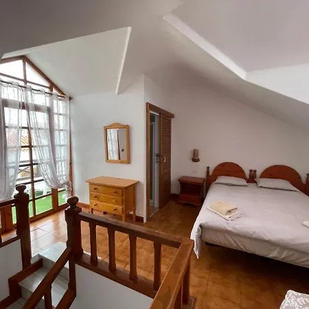 In The Golden Mile Tenerife Apartment *