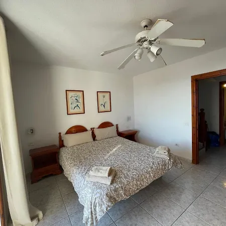 Apartment In The Golden Mile Tenerife *
