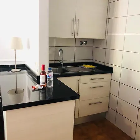 Apartment In The Golden Mile Tenerife