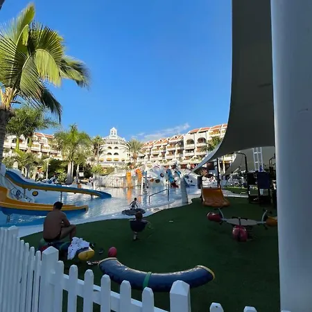 In The Golden Mile Tenerife Playa de las Américas